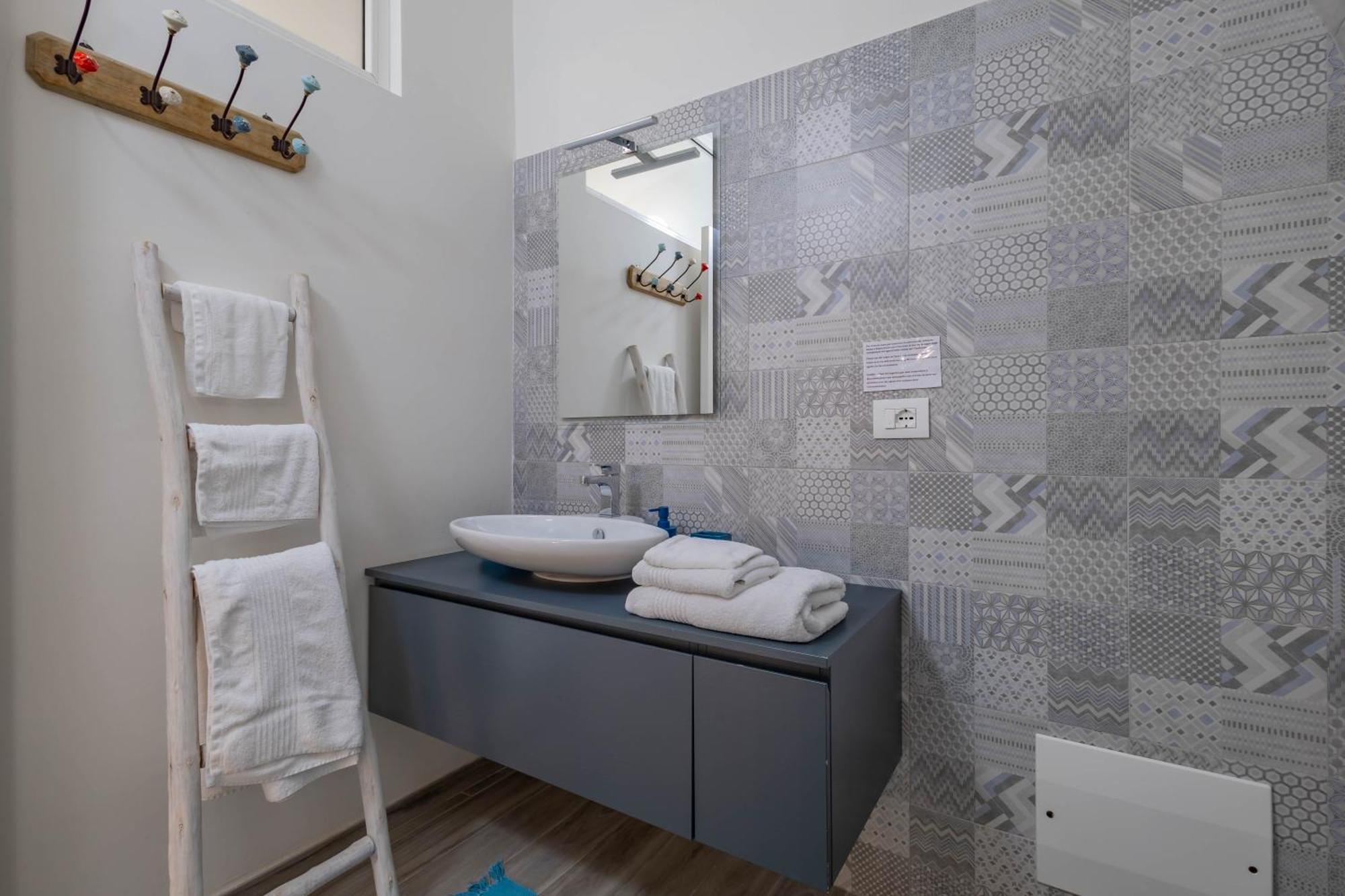 טורי Antiche Mura Apartments"Nido Di Puglia" Monovano מראה חיצוני תמונה