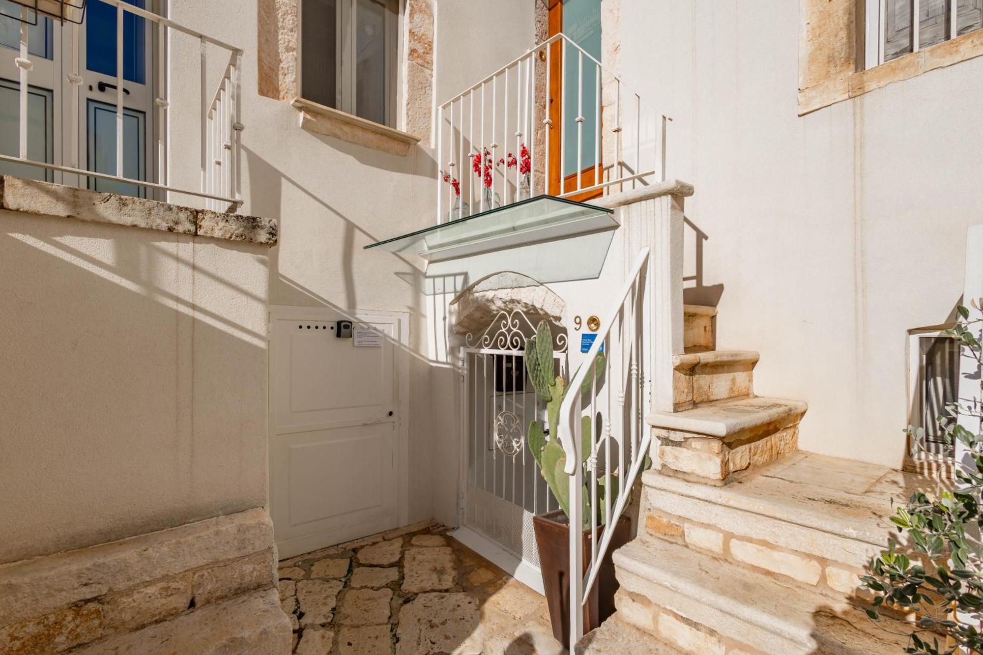 טורי Antiche Mura Apartments"Nido Di Puglia" Monovano מראה חיצוני תמונה